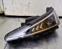 Load image into Gallery viewer, Frontscheinwerfer Hyundai Elantra 92101-F2 LED Links Scheinwerfer Headlight