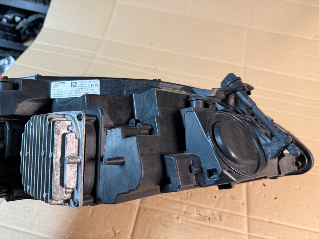 Frontscheinwerfer Volvo V40 31677018 Links Scheinwerfer Headlight SCH1083271859pj