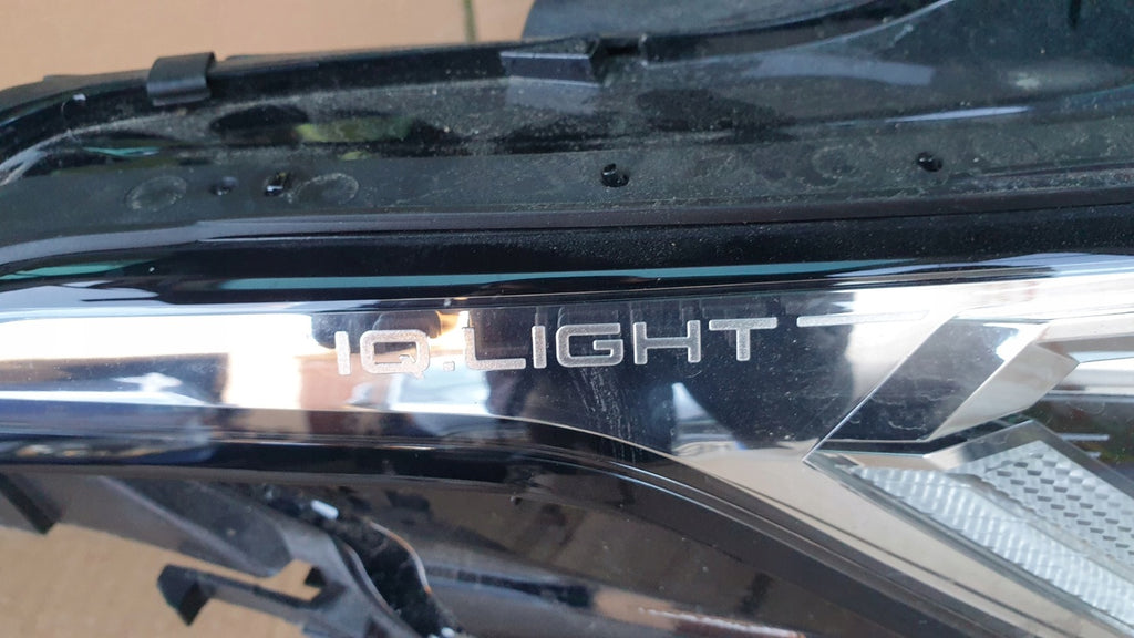 Frontscheinwerfer VW Tiguan 5NB941082C Ein Stück (Rechts oder Links) Headlight