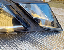 Laden Sie das Bild in den Galerie-Viewer, Frontscheinwerfer Skoda Octavia III 5E1941016D LED Rechts Scheinwerfer Headlight SCH9045995332lv