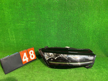 Laden Sie das Bild in den Galerie-Viewer, Frontscheinwerfer Skoda Octavia IV 5E4941016 Rechts Scheinwerfer Headlight SCH7973684986bn
