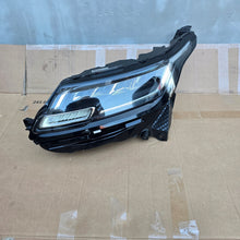 Laden Sie das Bild in den Galerie-Viewer, Frontscheinwerfer Land Rover Range Velar L560 L8A2-13W030-BA Full LED Links SCH2360503305li