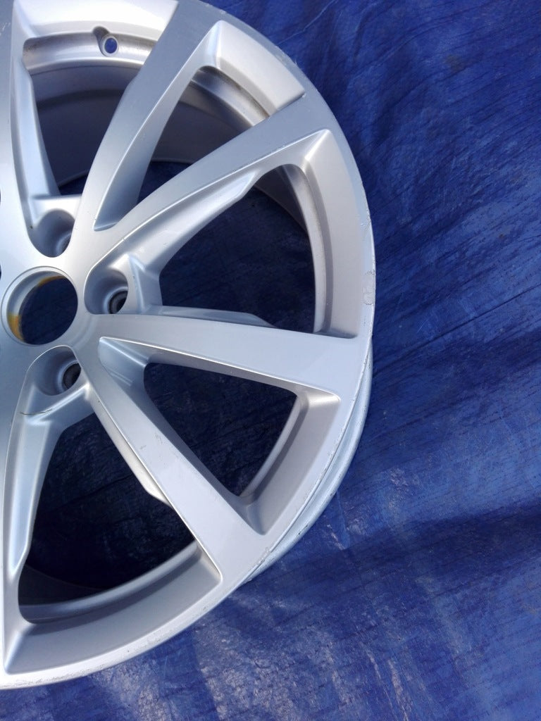 1x Alufelge 18 Zoll 8.0" 5x112 29ET Glanz Silber 4N0601025A Audi A8 D5 Rim Wheel FEL4393283258qj