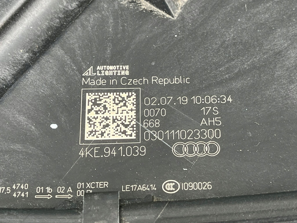 Frontscheinwerfer Audi E Tron 4KE941039 LED Links Scheinwerfer Headlight