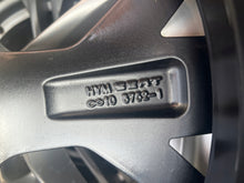 Load image into Gallery viewer, 1x Alufelge 18 Zoll 7.0&quot; 5x100 47ET Glanz Graphit 6F9601025J Mg Arona Rim Wheel