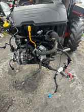 Load image into Gallery viewer, Motor Dacia D4FF732 Benzin Engine Komplett MOT3256137655dh