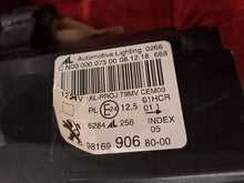 Load image into Gallery viewer, Frontscheinwerfer Peugeot 308 II 9816990680 Links Scheinwerfer Headlight SCH3559125339yq