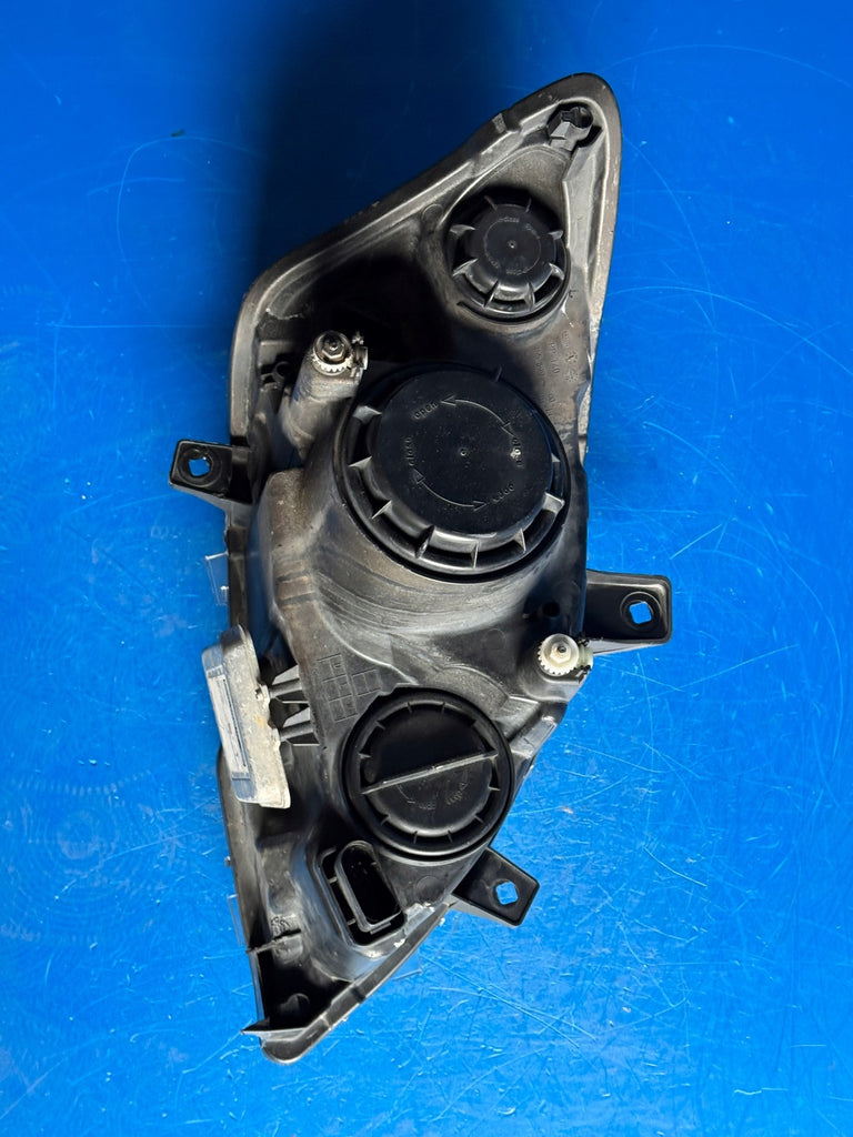 Frontscheinwerfer Mercedes-Benz Vito A6398202861 Xenon Links Headlight SCH2247506637fa