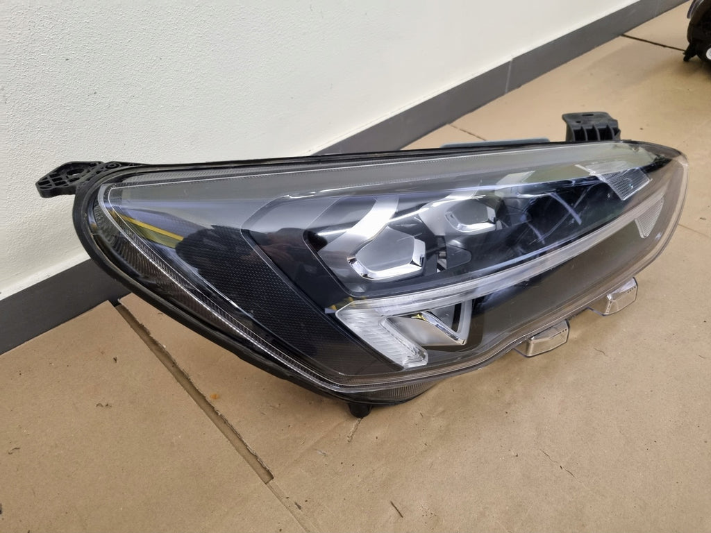 Frontscheinwerfer Ford Focus MX7B-13E014-EB MX7B-13E015-EB LED Rechts oder Links