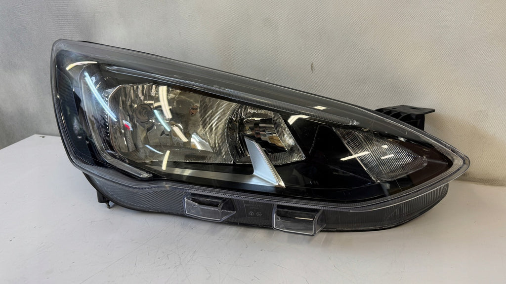 Frontscheinwerfer Ford Focus JX7B-13W029-CE Rechts Scheinwerfer Headlight SCH1420966751ou