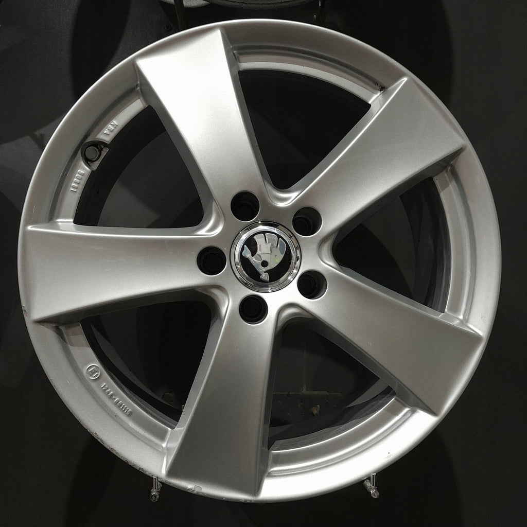 4x Alufelge 18 Zoll 7.5" 5x112 49ET KBA50881-F604174 Skoda Yeti Rim Wheel FEL7745597981lu
