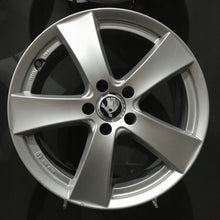 Laden Sie das Bild in den Galerie-Viewer, 4x Alufelge 18 Zoll 7.5" 5x112 49ET KBA50881-F604174 Skoda Yeti Rim Wheel FEL7745597981lu