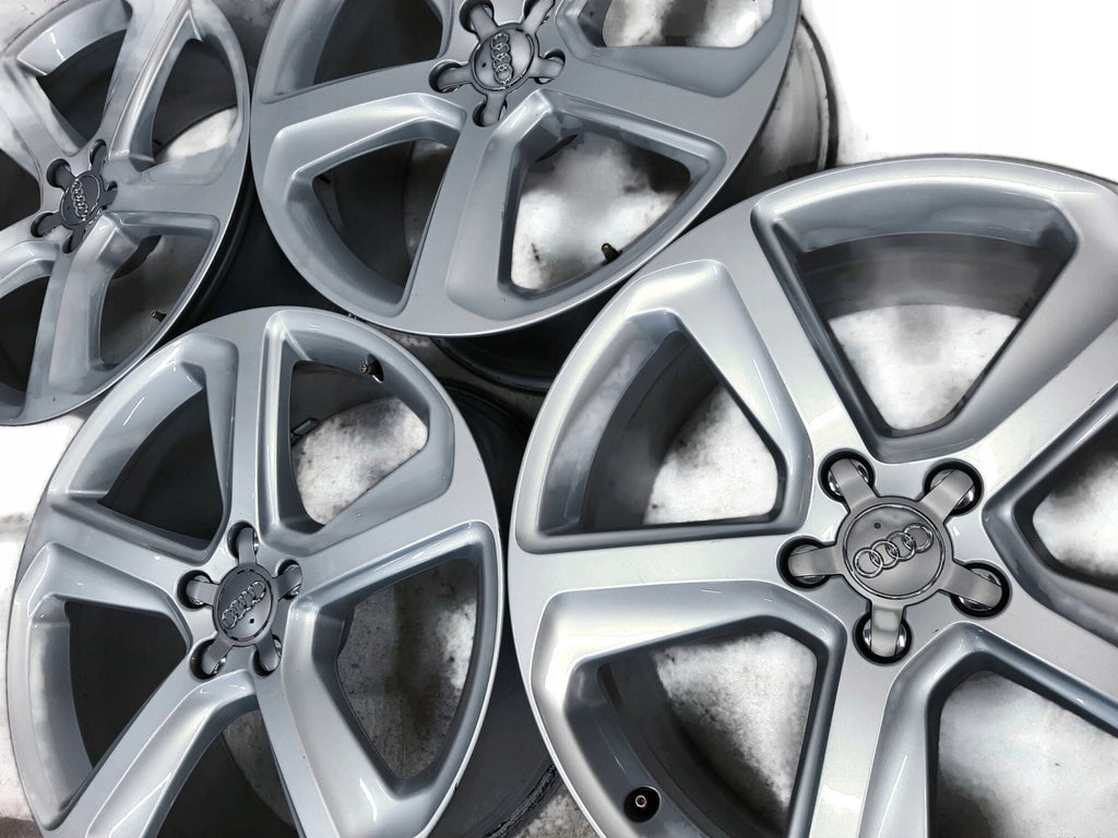 4x Alufelge 20 Zoll 8.5" 5x112 33ET Glanz Silber 8R0601025CJ Audi C7 A4 B8 FEL1295113583zw