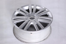 Laden Sie das Bild in den Galerie-Viewer, 4x Alufelge 17 Zoll 7.0" 5x112 47ET Glanz Silber 1T0601025F VW Touran Golf FEL7066242732qu