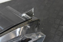 Laden Sie das Bild in den Galerie-Viewer, Frontscheinwerfer Opel Zafira A Life 9832836480 Rechts Scheinwerfer Headlight SCH9081153289hb