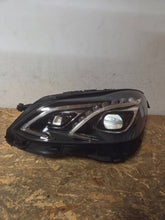 Laden Sie das Bild in den Galerie-Viewer, Frontscheinwerfer Mercedes-Benz W212 A2129064303 LED Links Headlight SCH6423343552wz