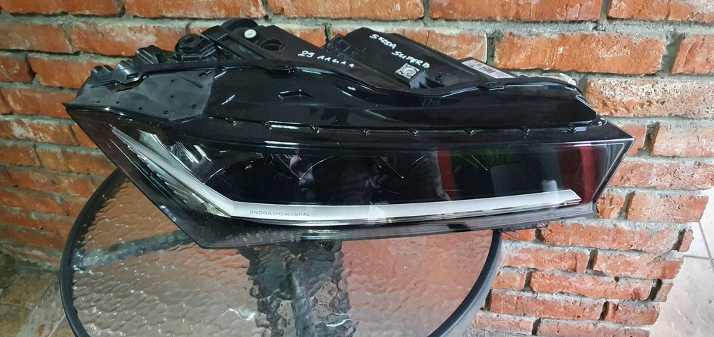 Frontscheinwerfer Skoda Superb 3P1941016 LED Rechts Scheinwerfer Headlight SCH1641038033ht