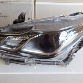 Frontscheinwerfer Toyota Corolla 81150-02T31-00 Links Scheinwerfer Headlight SCH8840971550nv