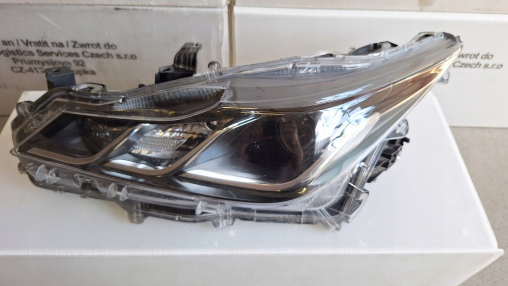 Frontscheinwerfer Toyota Corolla 81150-02T31-00 Links Scheinwerfer Headlight SCH8840971550nv