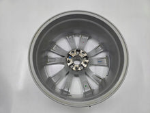 Laden Sie das Bild in den Galerie-Viewer, 1x Alufelge 19 Zoll 8.5" 5x120 35ET 102724100A Tesla Model X Rim Wheel FEL8600385983br
