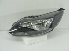 Laden Sie das Bild in den Galerie-Viewer, Frontscheinwerfer Ford Focus III BM51-13W030-CL BM51-13W030 Links Headlight