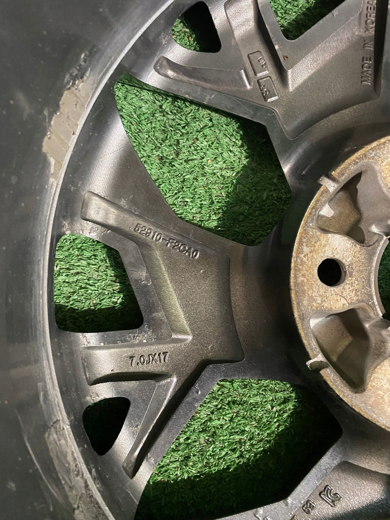 1x Alufelge 17 Zoll 7.0" 5x114.3 52910-F2CA0 Hyundai Elantra Rim Wheel