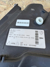 Laden Sie das Bild in den Galerie-Viewer, Frontscheinwerfer Peugeot 2008 208 II 9850598580 LED Links Headlight