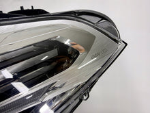 Load image into Gallery viewer, Frontscheinwerfer BMW X2 F39 7420439-10 Ein Satz Scheinwerfer Headlight SCH7513971415oi