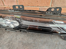 Laden Sie das Bild in den Galerie-Viewer, Frontscheinwerfer BMW 9879936 Rechts Scheinwerfer Headlight