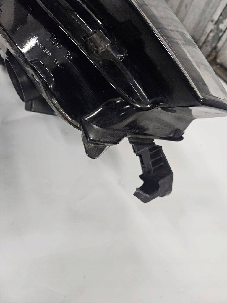 Frontscheinwerfer Skoda Scala 2807720210 Rechts Scheinwerfer Headlight SCH4207570512is