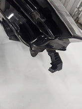 Laden Sie das Bild in den Galerie-Viewer, Frontscheinwerfer Skoda Scala 2807720210 Rechts Scheinwerfer Headlight SCH4207570512is