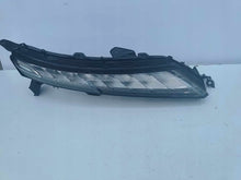 Laden Sie das Bild in den Galerie-Viewer, Frontscheinwerfer Mitsubishi Eclipse Cross EDM922-06010 LED Rechts Headlight