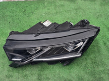 Laden Sie das Bild in den Galerie-Viewer, Frontscheinwerfer Skoda Octavia I 5E4941035 LED Links Scheinwerfer Headlight SCH7474804817ko