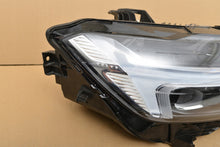 Laden Sie das Bild in den Galerie-Viewer, Frontscheinwerfer Volvo Xc60 II 32396574 Rechts Scheinwerfer Headlight SCH8868810188kr