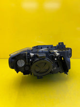 Load image into Gallery viewer, Frontscheinwerfer BMW 3 F30 F31 7259525 Xenon Links Scheinwerfer Headlight SCH1071979474rv
