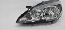 Laden Sie das Bild in den Galerie-Viewer, Frontscheinwerfer Peugeot 308 II 9677523080 Links Scheinwerfer Headlight