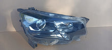 Laden Sie das Bild in den Galerie-Viewer, Frontscheinwerfer Ford Rifter 9816827180 90146218 LED Rechts Headlight