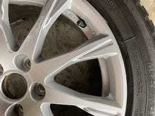 Laden Sie das Bild in den Galerie-Viewer, 1x Alufelge 17 Zoll 7.5" 5x112 38ET Silber 8W0601025C Audi C7 A4 B9 Rim Wheel FEL3376688141xe