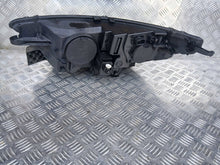 Laden Sie das Bild in den Galerie-Viewer, Frontscheinwerfer Citroën C4 II B7 C4B7A Rechts Scheinwerfer Headlight
