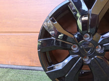 Laden Sie das Bild in den Galerie-Viewer, 1x Alufelge 16 Zoll 6.5" 4x100 45ET 403004026R 403009410R Dacia Sandero Clio I FEL1032111055az