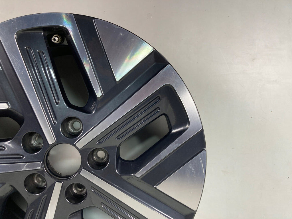 1x Alufelge 17 Zoll 7.0" 5x114.3 50ET 52910-DD100 Hyundai Kona Rim Wheel FEL9043388068ry