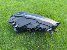 Load image into Gallery viewer, Frontscheinwerfer VW Golf VII Sportsvan 517941033B Xenon Links Headlight SCH3060361159zh