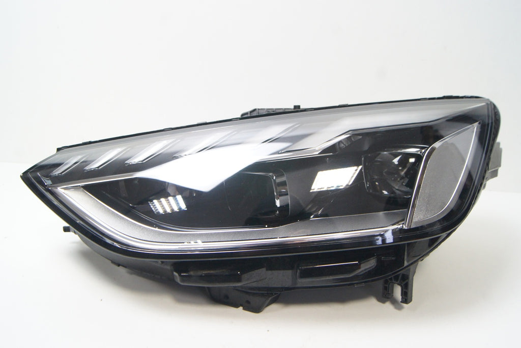 Frontscheinwerfer Audi A4 8W0941033D 8W0941034D LED Rechts oder Links