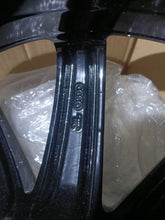 Laden Sie das Bild in den Galerie-Viewer, 4x Alufelge 18 Zoll 9.0" 5x112 52ET Glanz Schwarz 8J0601025AA Audi Tt Rim Wheel FEL5189218536jx