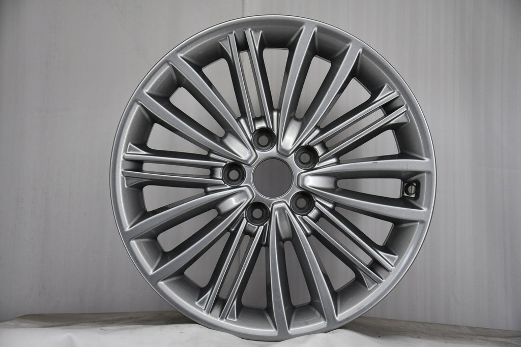 1x Alufelge 17 Zoll 7.0" 5x115 50ET Glanz Grau 52910-J9200 Hyundai I Rim Wheel FEL6837423039me