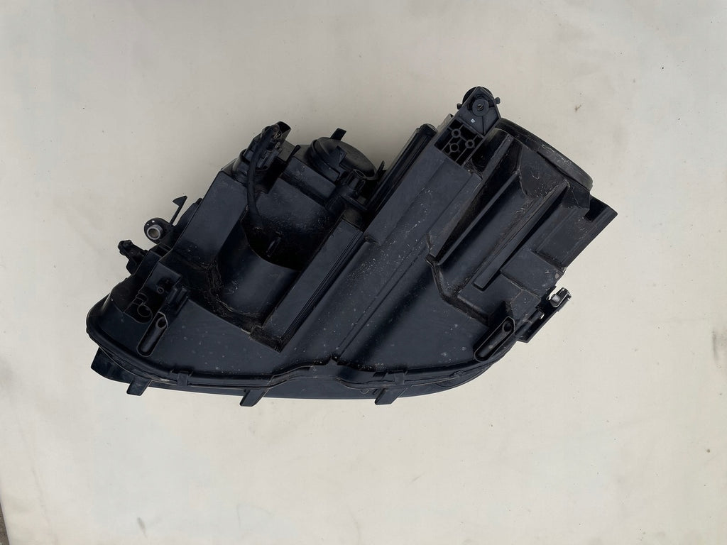 Frontscheinwerfer VW Tiguan 5NB941005B 5NB941006B Ein Stück (Rechts oder Links) SCH9052818903xg
