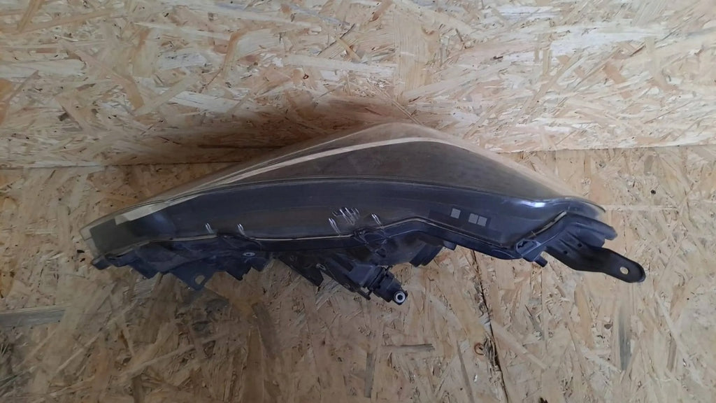 Frontscheinwerfer Toyota Yaris Rechts Scheinwerfer Headlight
