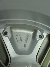 Load image into Gallery viewer, 1x Alufelge 16 Zoll 6.5&quot; 5x114.3 50ET 52910-G2200 Hyundai Kona Rim Wheel