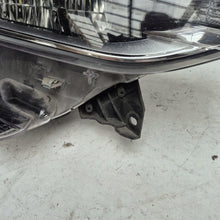Laden Sie das Bild in den Galerie-Viewer, Frontscheinwerfer Renault Arkana 260107780R Full LED Rechts Headlight SCH7154275332ia