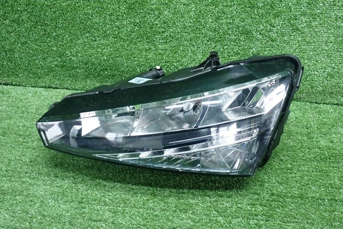 Frontscheinwerfer Skoda Scala 657941015 85122000 Links Scheinwerfer Headlight SCH2626990466al